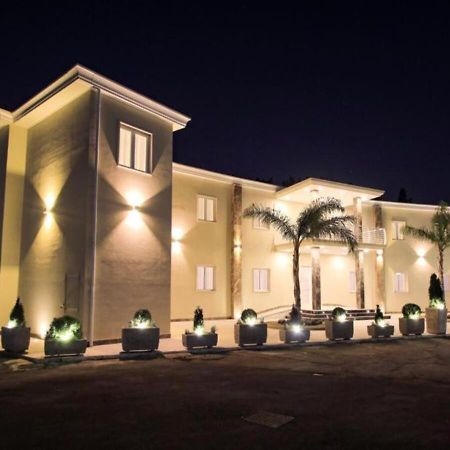Hotel Holiday Foggia Eksteriør billede