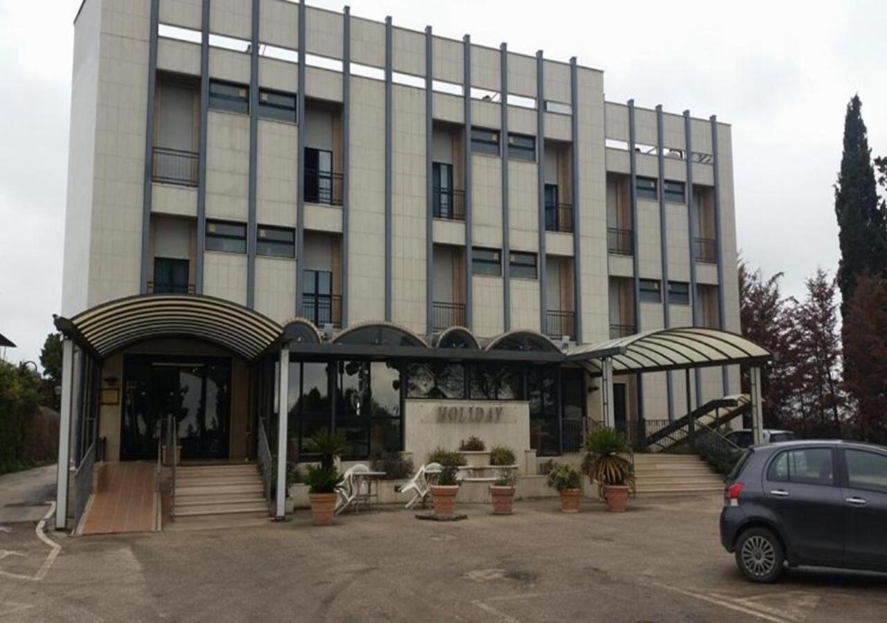 Hotel Holiday Foggia Eksteriør billede